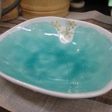 伊万里焼　緑交趾つわぶき三つ足鉢